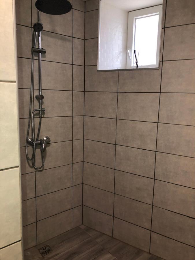 Gite Zen Pres Thermes De Jonzac Bois Exteriör bild